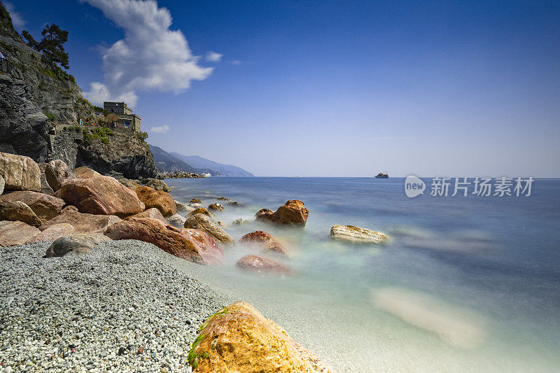 Monterosso al Mare海岸的忧郁海景